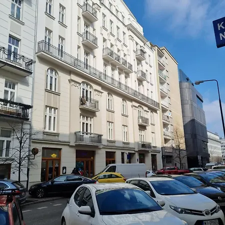 Nowogrodzka 6a 23 Apartment