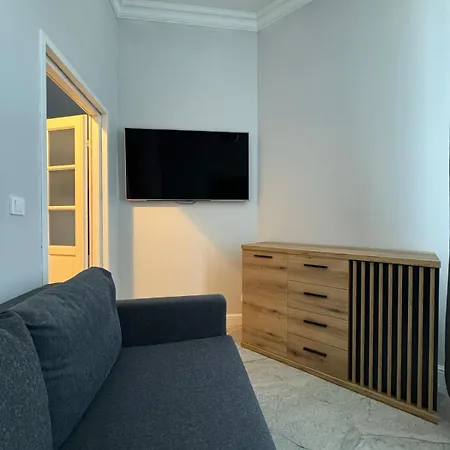 Apartment Nowogrodzka 6a 23 Warsaw